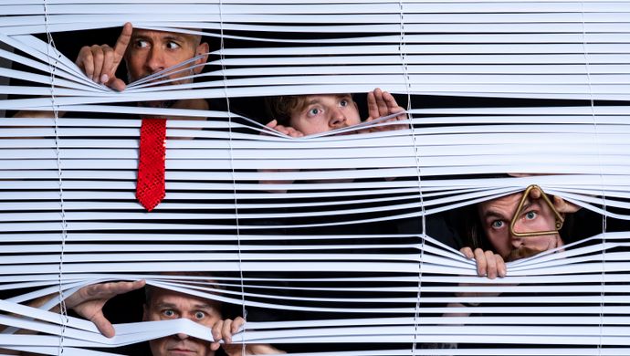 Let me in - Let me out | Percossa